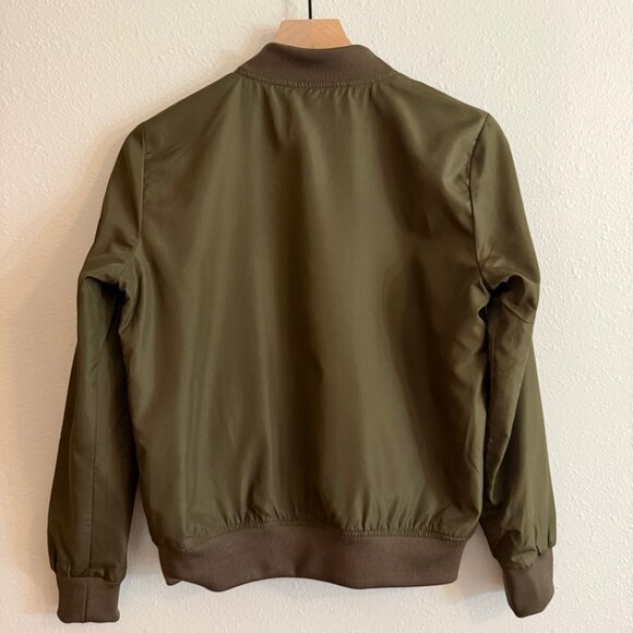 INSO Collection Womens SZ S Army Green Nylon BOMBER Zip Up Jacket Arm Pocket - Picture 2 of 13